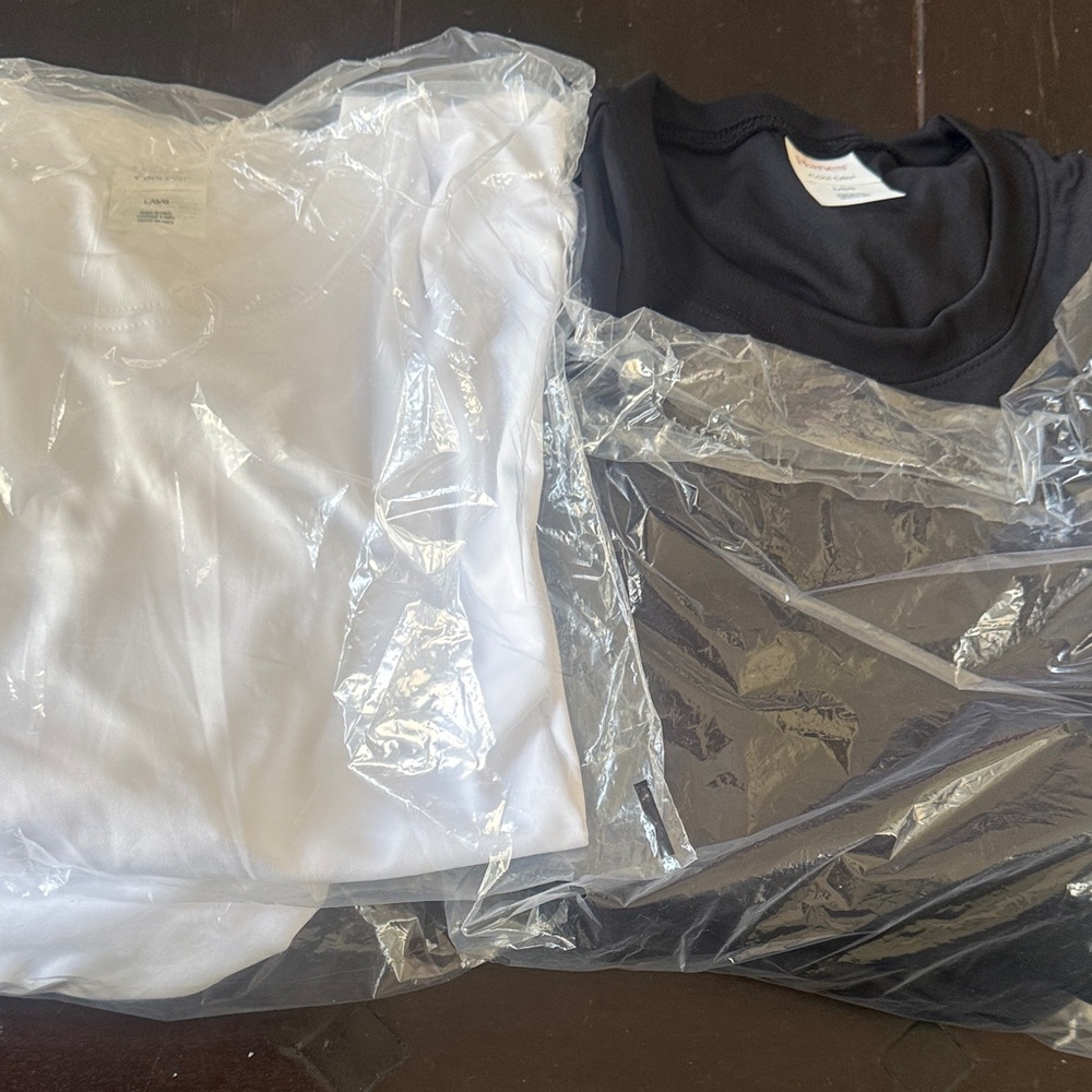 Men' Black and White Cool Dri T-Shirts size (L) 4pcs set